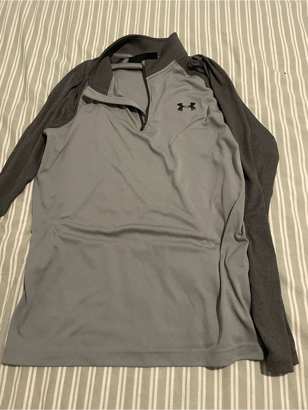 Under Armour Dark Gray Heather Quarter-Zip Pullover